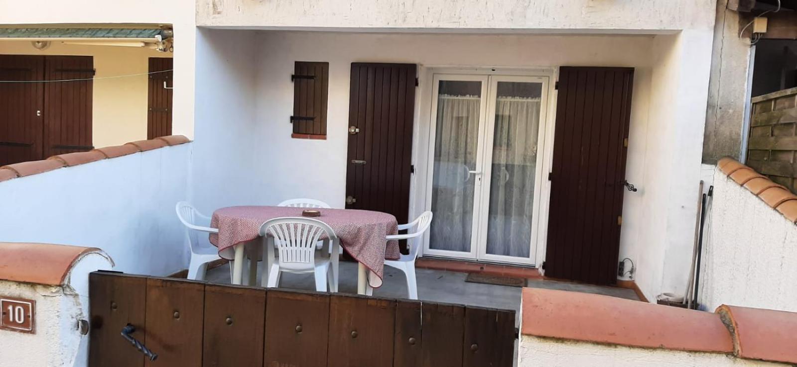 Appartement Calme A Deux Pas De La Mer Saintes-Maries-de-La-Mer Exterior foto